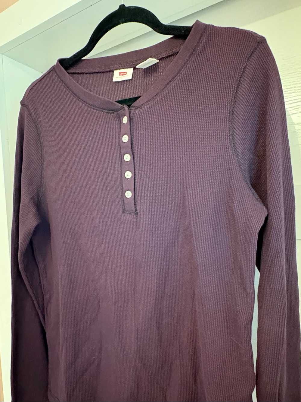 Levi's Plum Ribbed Button-Front Henley - Picture 3 of 4